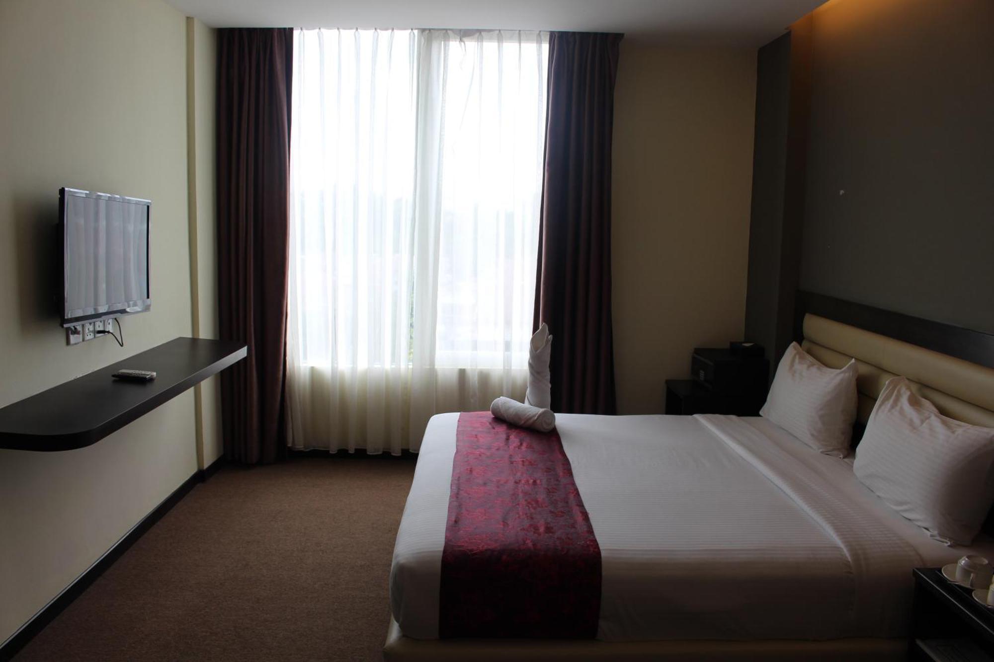 Paradise Spa Hotel Port Dickson Esterno foto