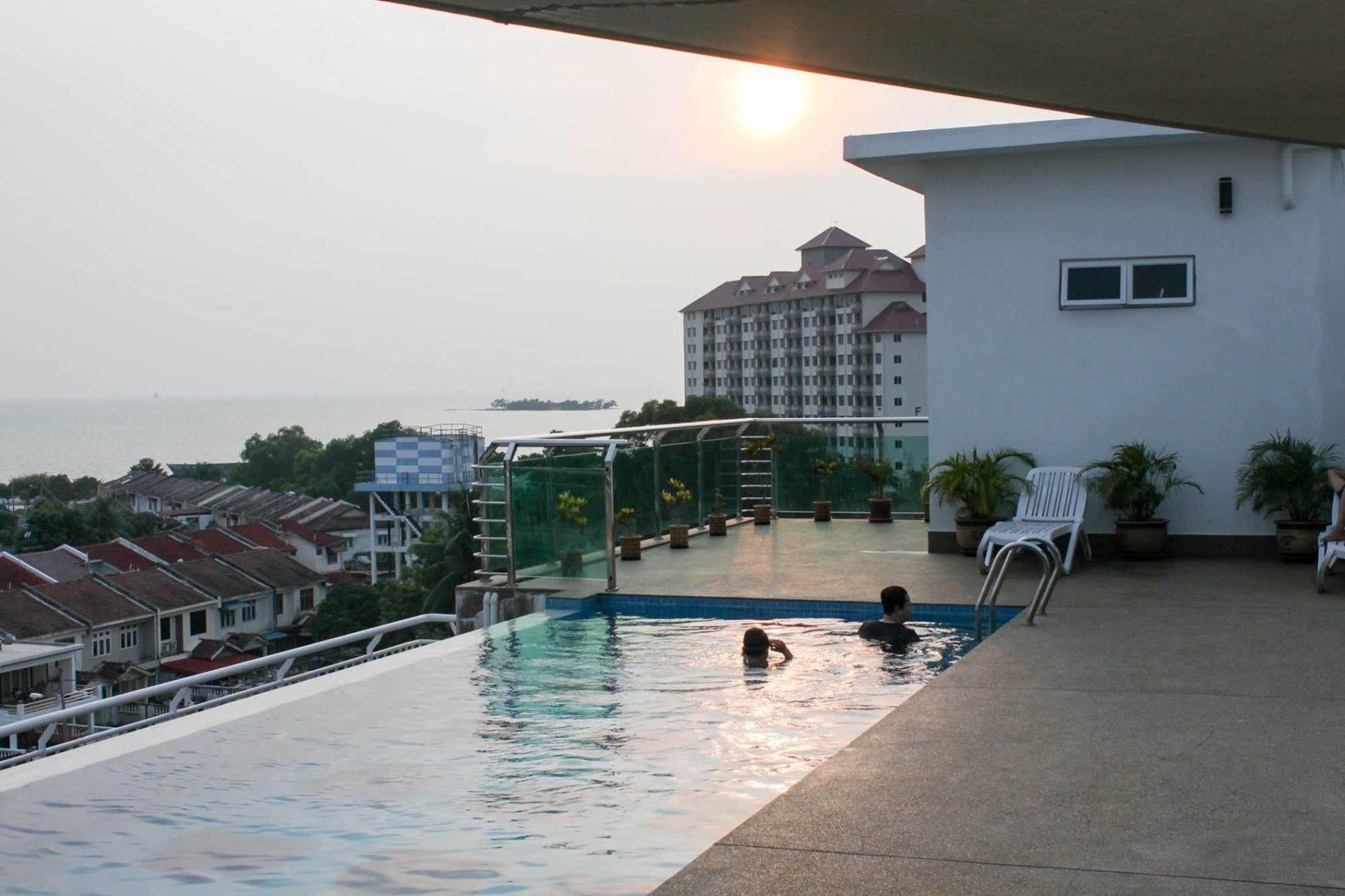 Paradise Spa Hotel Port Dickson Esterno foto